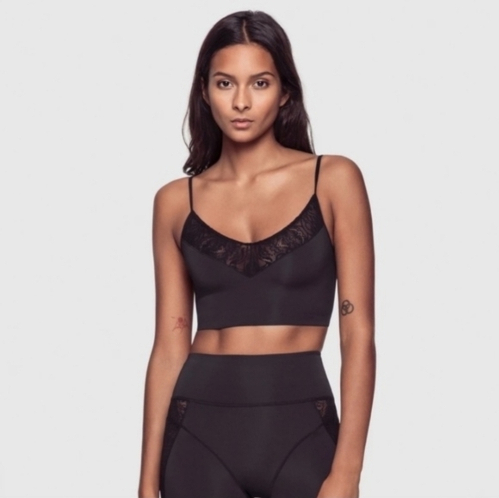 Kiki De Montparnasse Two Piece Athleisure Set - Picture 6 of 13